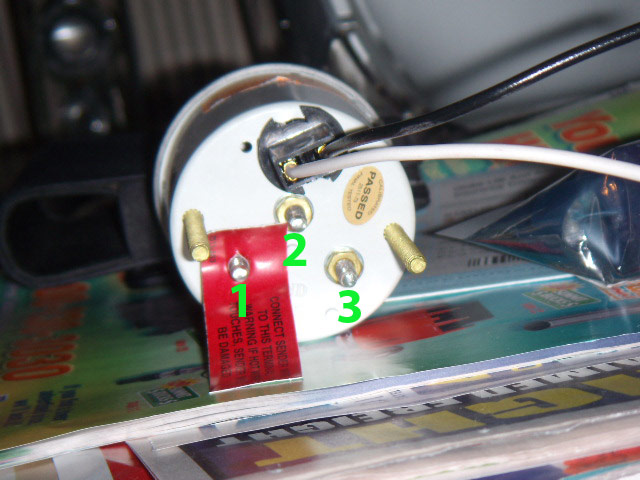 Autometer oil pressure gauge install honda #3